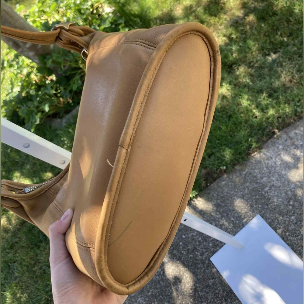 COACH vintage leather 9816 legacy bag - Picture 8 of 14